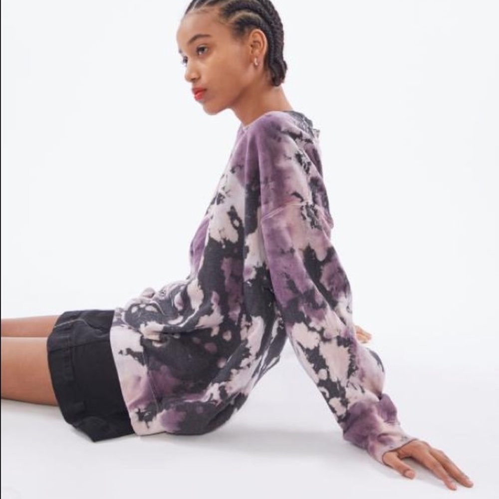Recycled Splatter Tie-dye Crew Neck Sweatshirt In Purple Multi URBAN OUTFITTERS